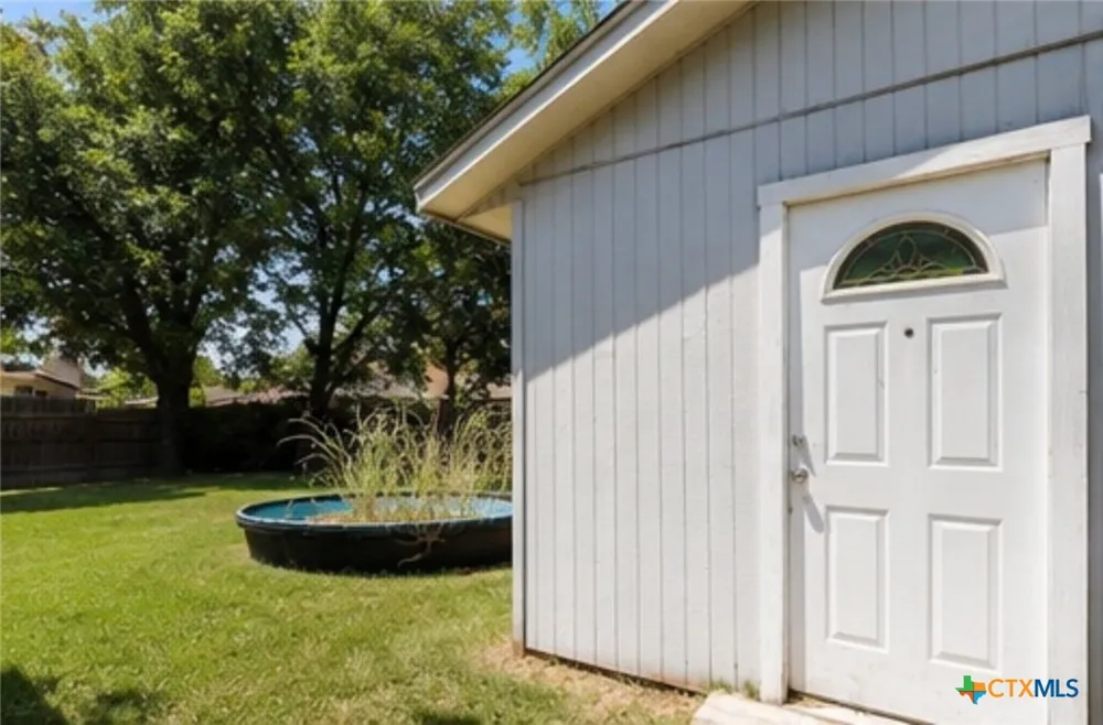 4002 Deer Trail Temple, TX 76504