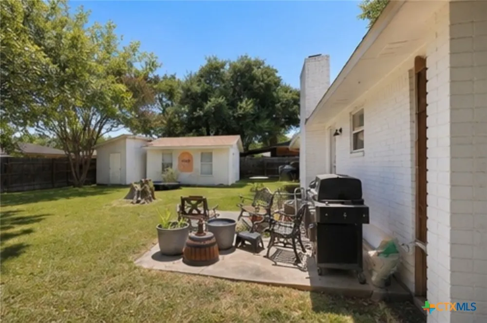 4002 Deer Trail Temple, TX 76504