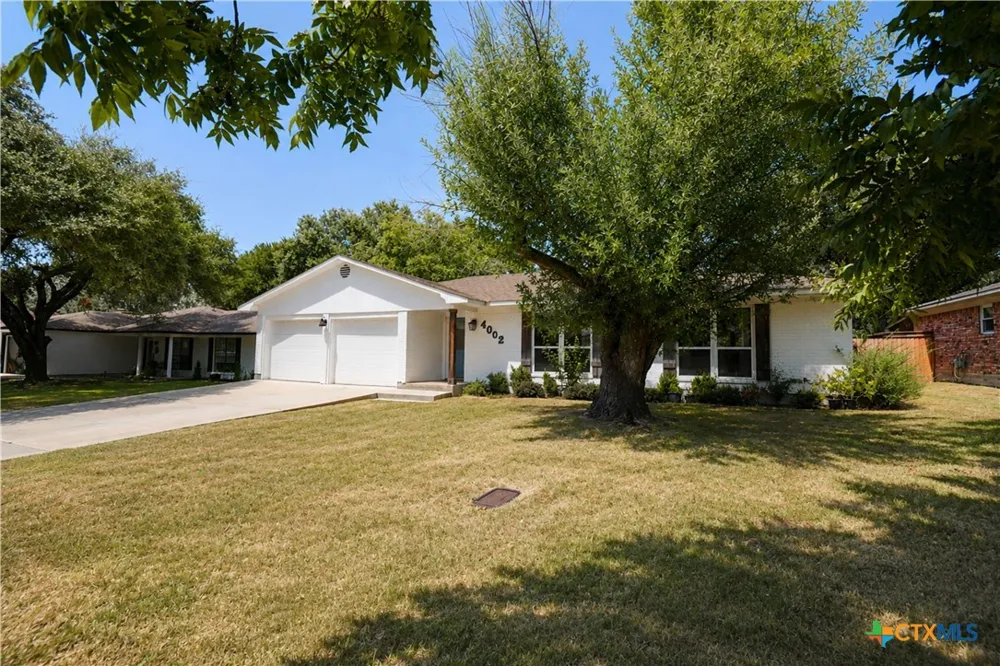 4002 Deer Trail Temple, TX 76504