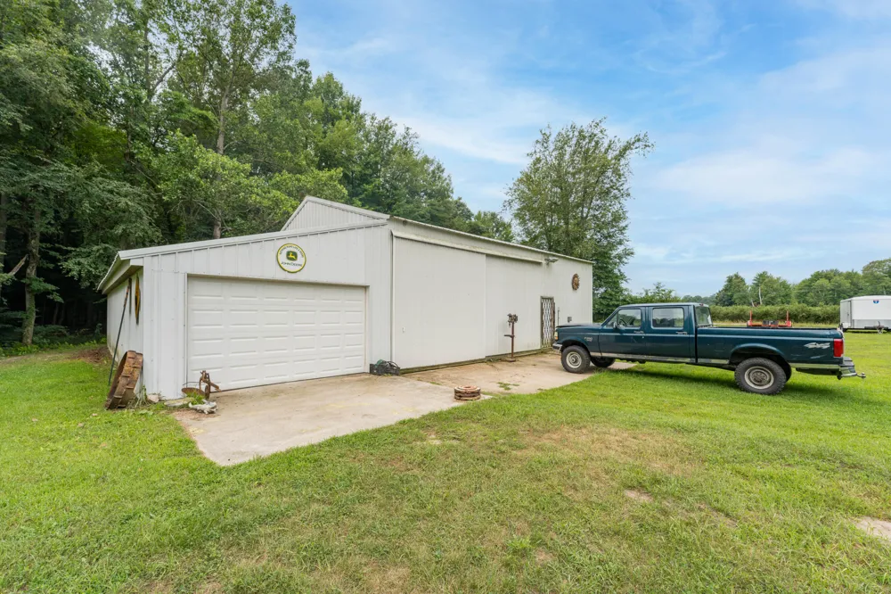 5094 53rd Street Grand Junction, MI 49056