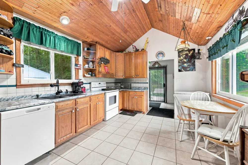 5094 53rd Street Grand Junction, MI 49056