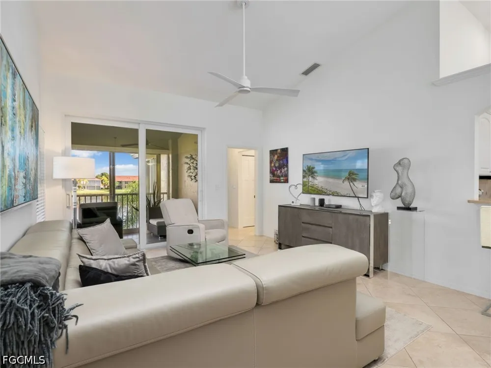 Aspen Creek Lane #201 Naples, FL 34119