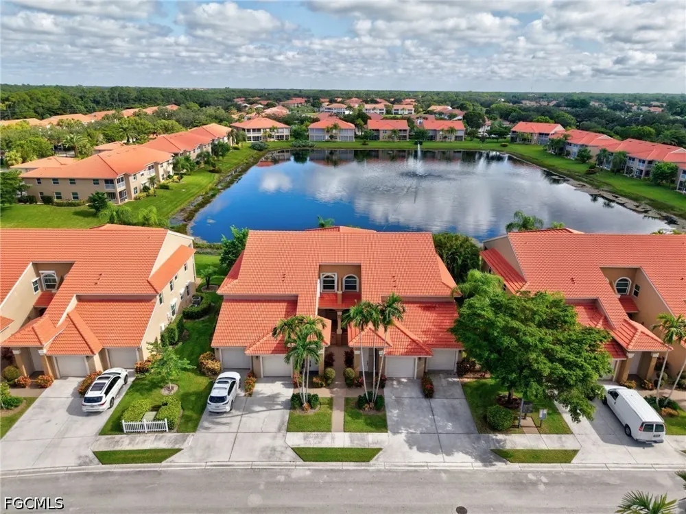 Aspen Creek Lane #201 Naples, FL 34119