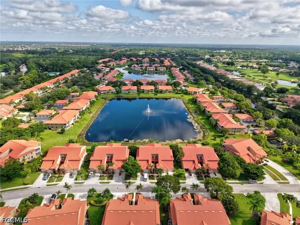 Aspen Creek Lane #201 Naples, FL 34119
