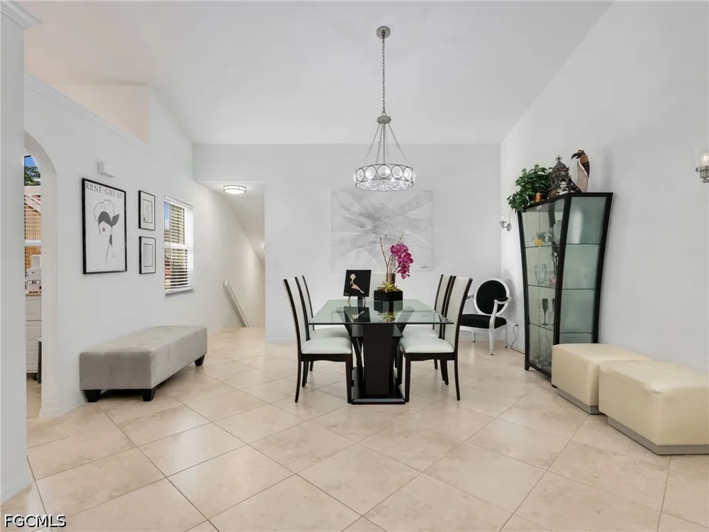 Aspen Creek Lane #201 Naples, FL 34119