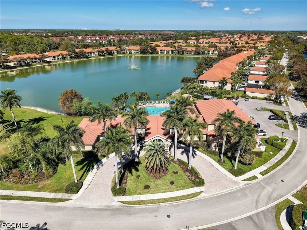 Aspen Creek Lane #201 Naples, FL 34119