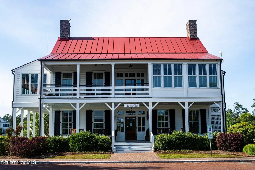 232 Oyster Point Road Oriental, NC 28571