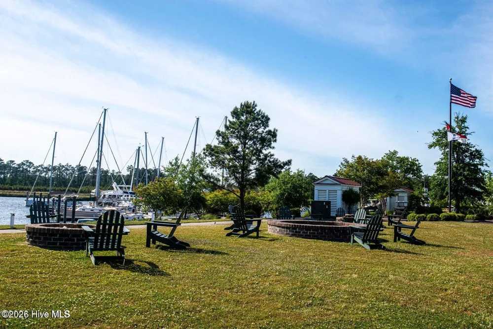 232 Oyster Point Road Oriental, NC 28571