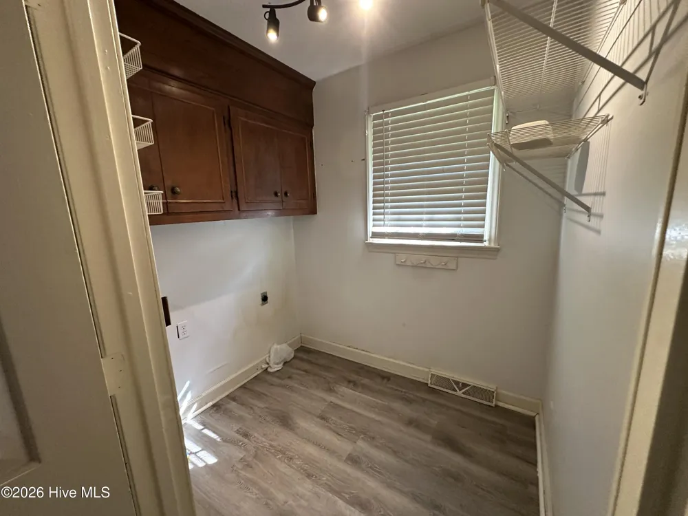 6429 River Road Washington, NC 27889