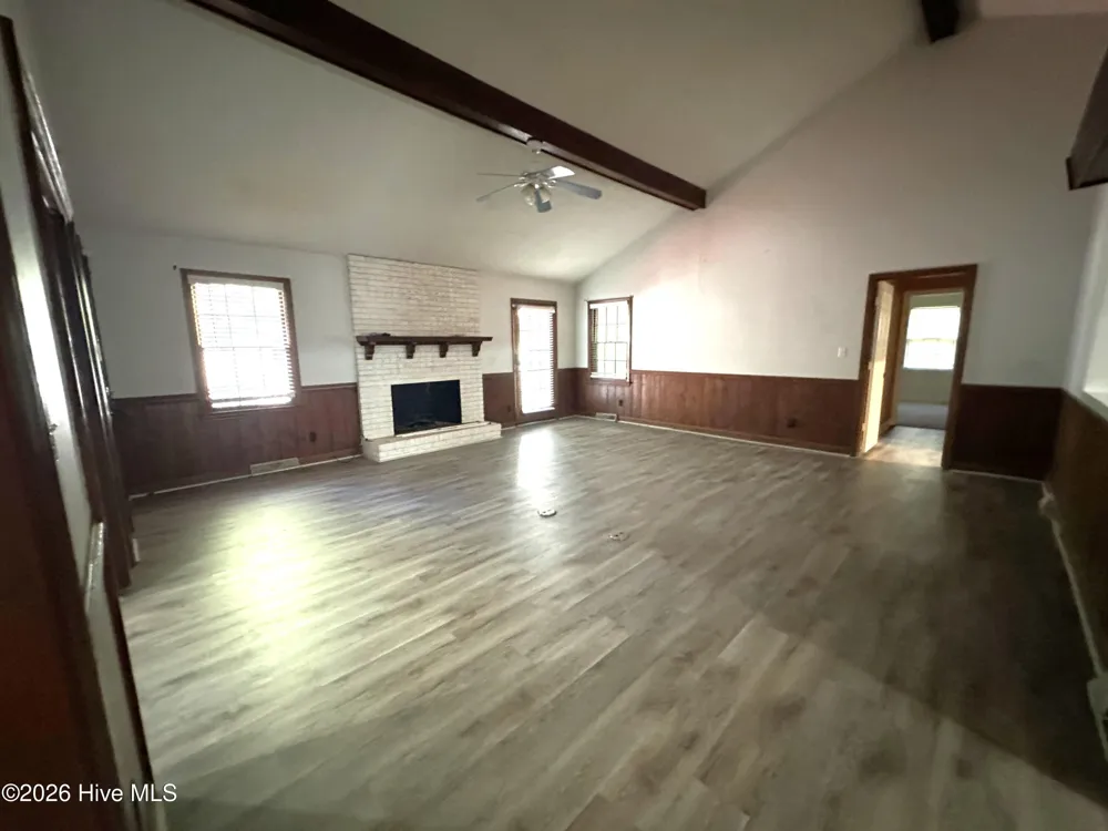 6429 River Road Washington, NC 27889