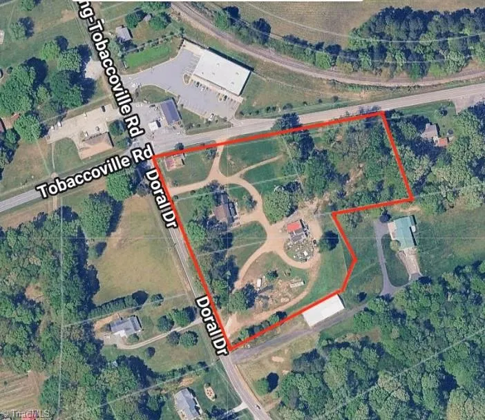 6885 Doral Drive Tobaccoville, NC 27050