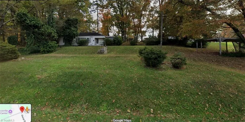 6885 Doral Drive Tobaccoville, NC 27050