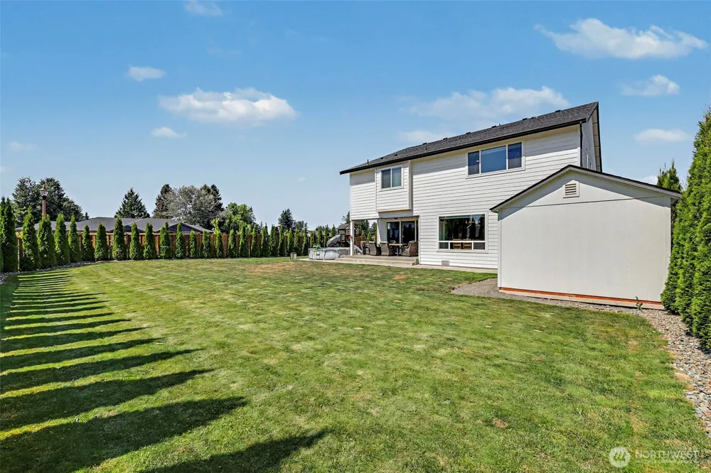 2690 Wyrick Court Enumclaw, WA 98022