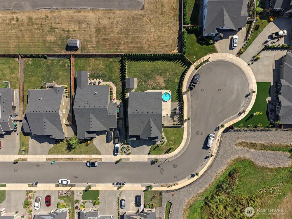 2690 Wyrick Court Enumclaw, WA 98022