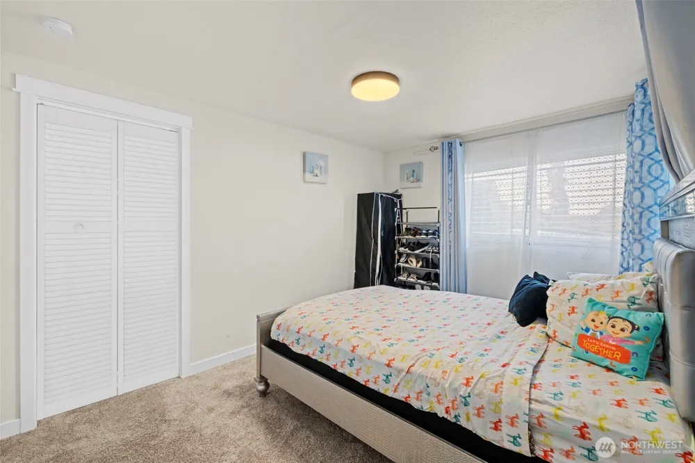 3633 E J STREET Tacoma, WA 98404