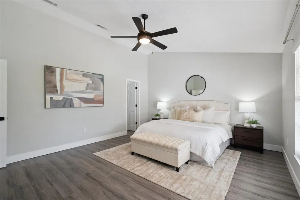 5905 CEDAR PINE DRIVE Orlando, FL 32819