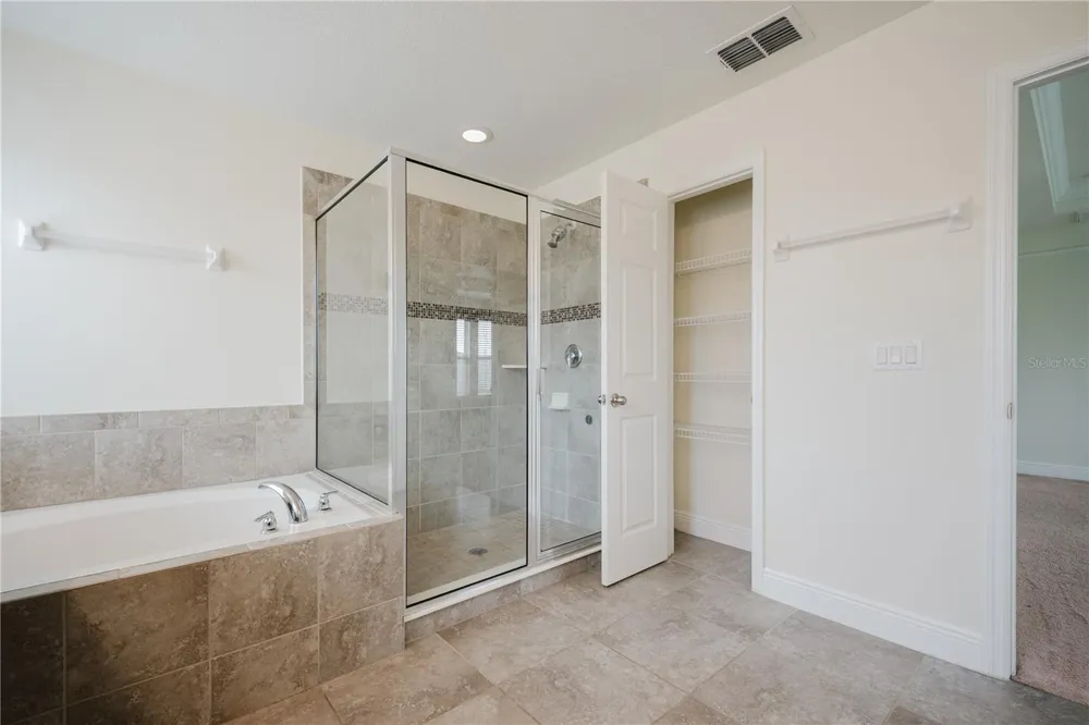 9072 OVERLOOK PASS DRIVE Windermere, FL 34786