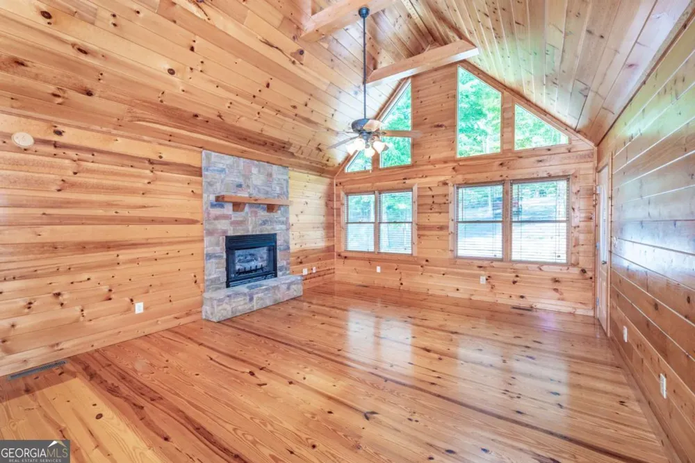 156 Modal LN Ellijay, GA 30540