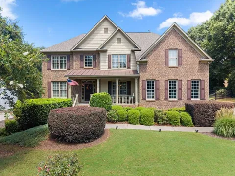5610 Cascade Trail