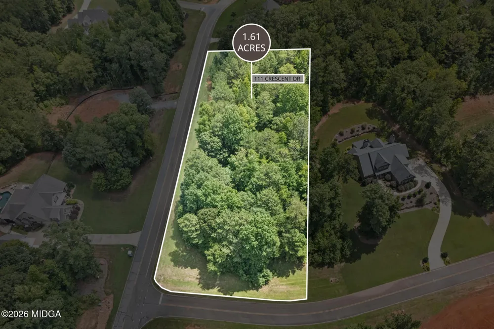 111 Crescent Drive Forsyth, GA 31029