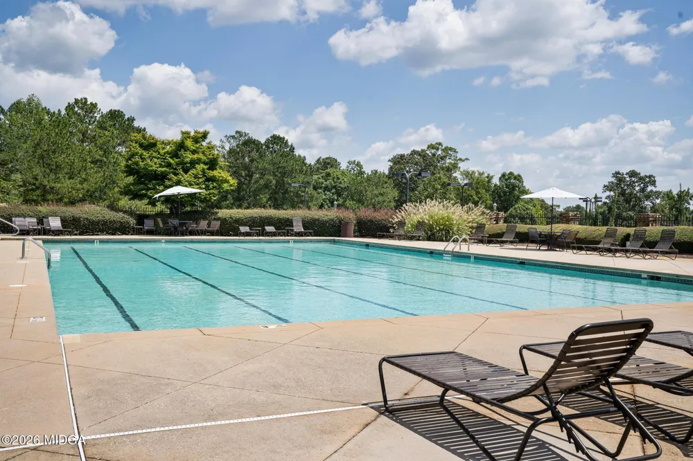 111 Crescent Drive Forsyth, GA 31029