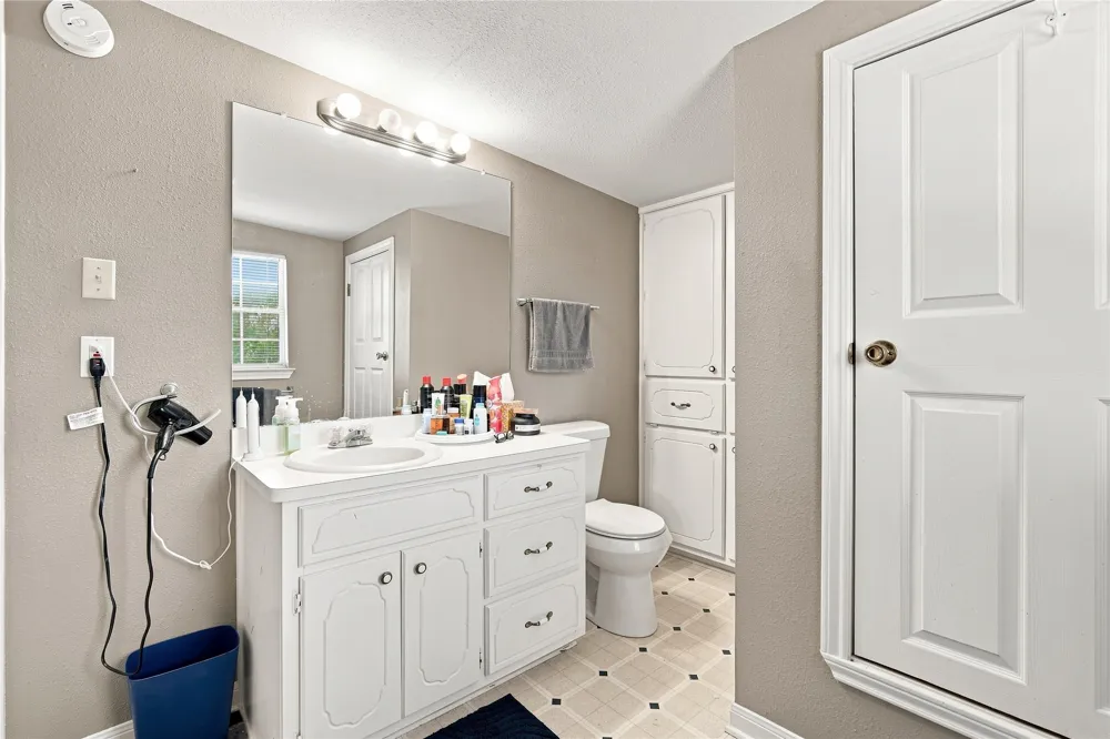 109 Yellowstone Drive Whitney, TX 76692