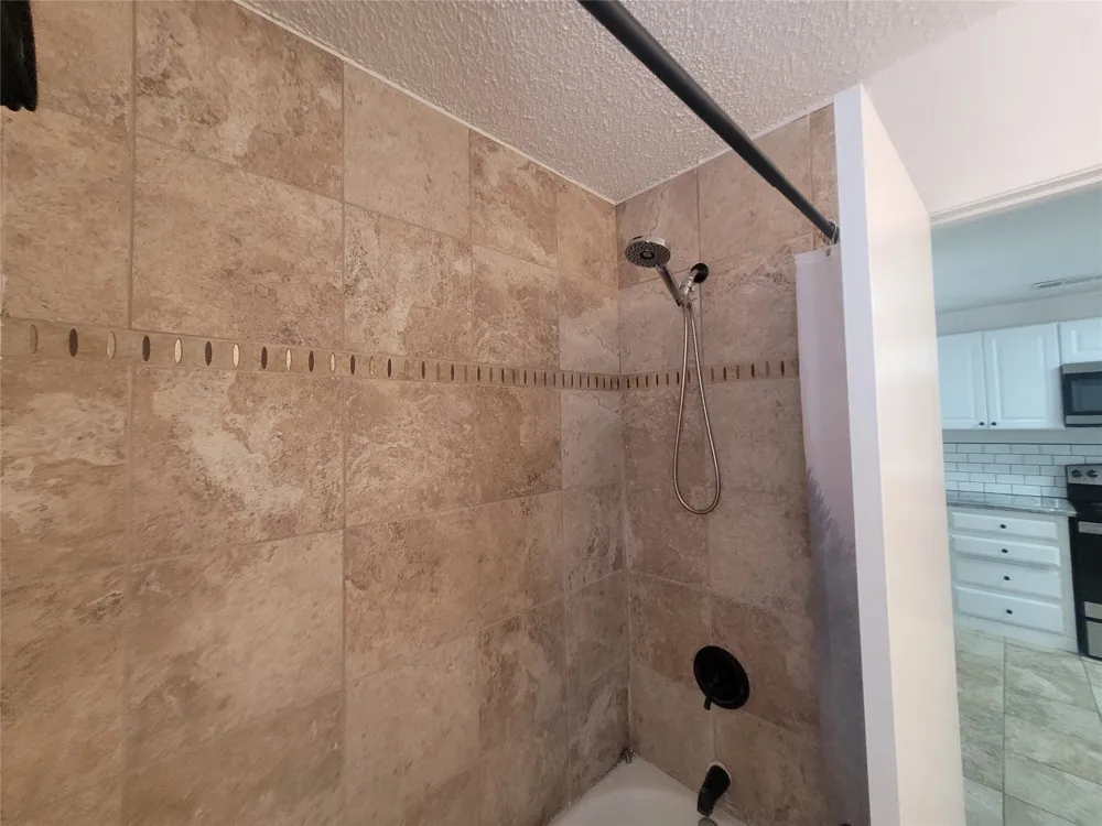 1921 Pelican Drive Pelican Bay, TX 76020