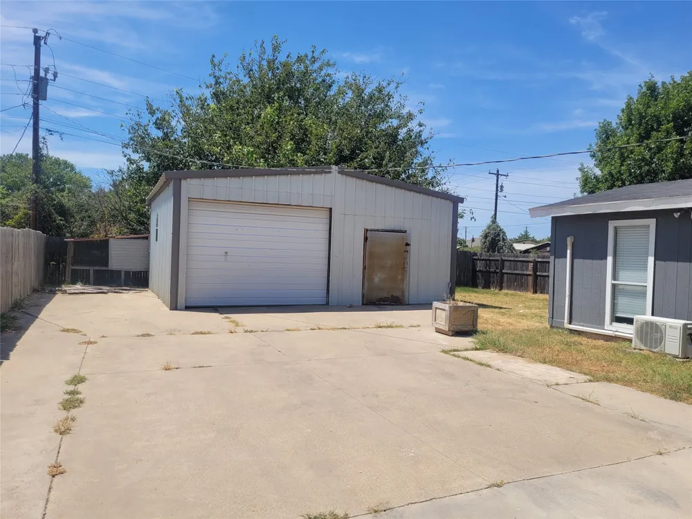 1921 Pelican Drive Pelican Bay, TX 76020