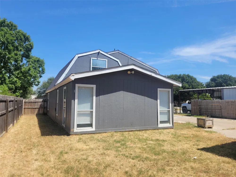 1921 Pelican Drive Pelican Bay, TX 76020