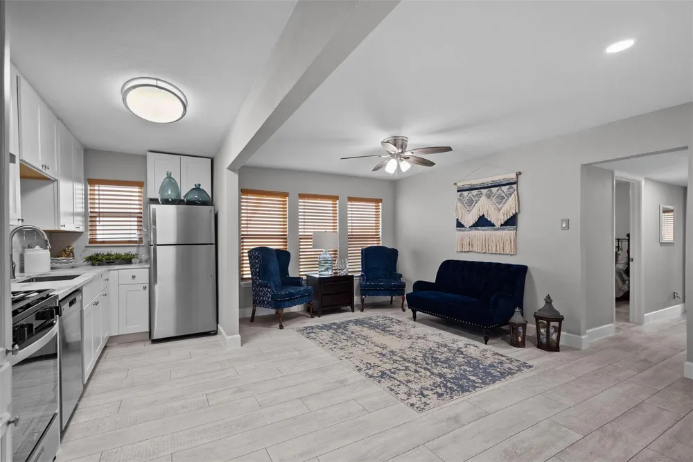 8100 Seawall Boulevard #F Galveston, TX 77551