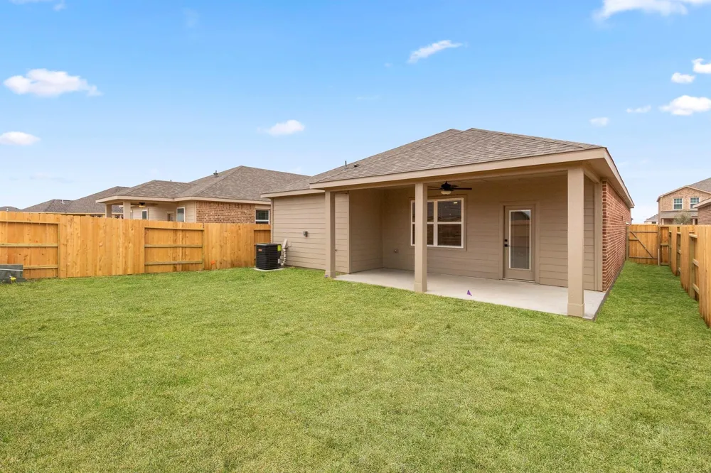 1110 Whispering Winds Drive Beasley, TX 77417