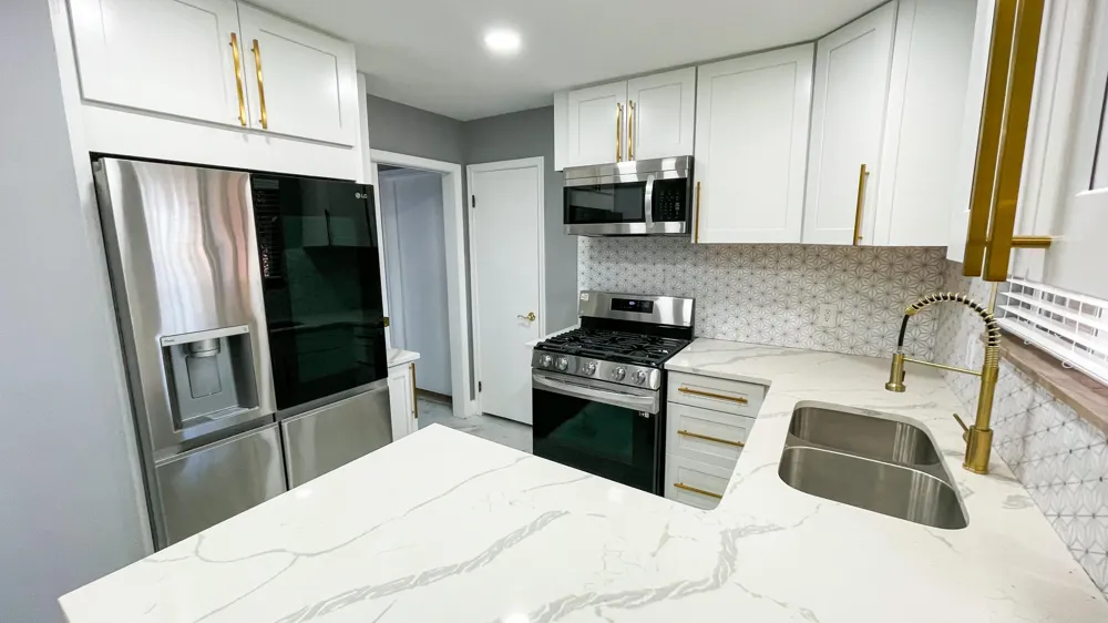 19016 Nadol Drive Southfield City, MI 48075