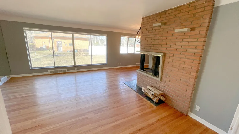 19016 Nadol Drive Southfield City, MI 48075