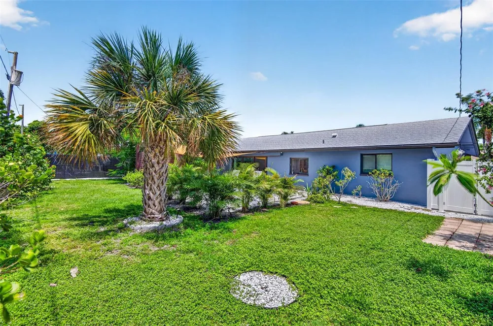 114 12TH STREET Belleair Beach, FL 33786