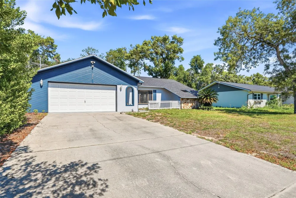 3276 MORVEN DRIVE Spring Hill, FL 34609