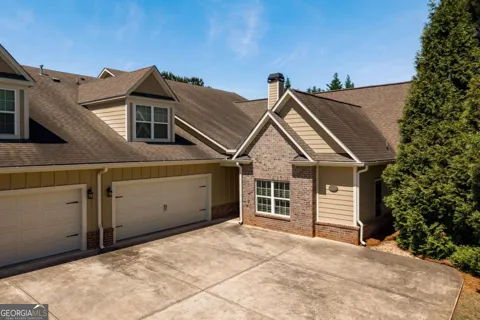 3650 Orchard CIR