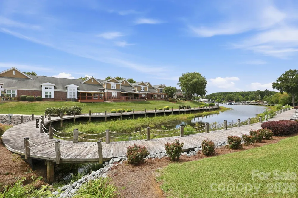 8124 Village Harbor Drive Cornelius, NC 28031