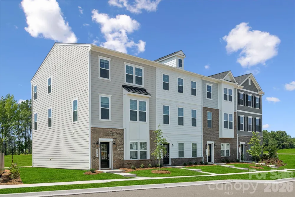 1422 Towns Valley Fort Mill, SC 29708