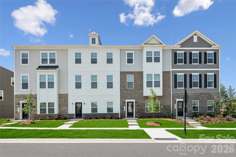 1422 Towns Valley Fort Mill, SC 29708