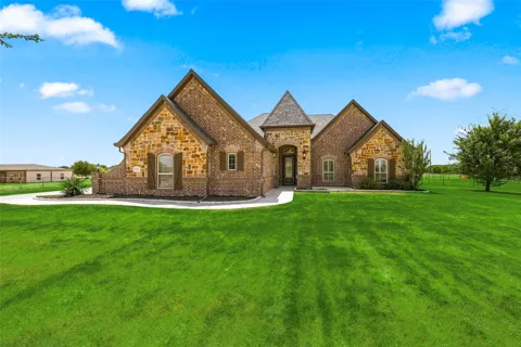 420 Hartley Way Road