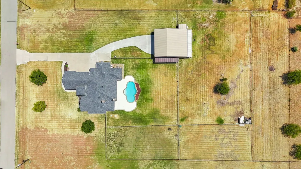 420 Hartley Way Road Azle, TX 76020