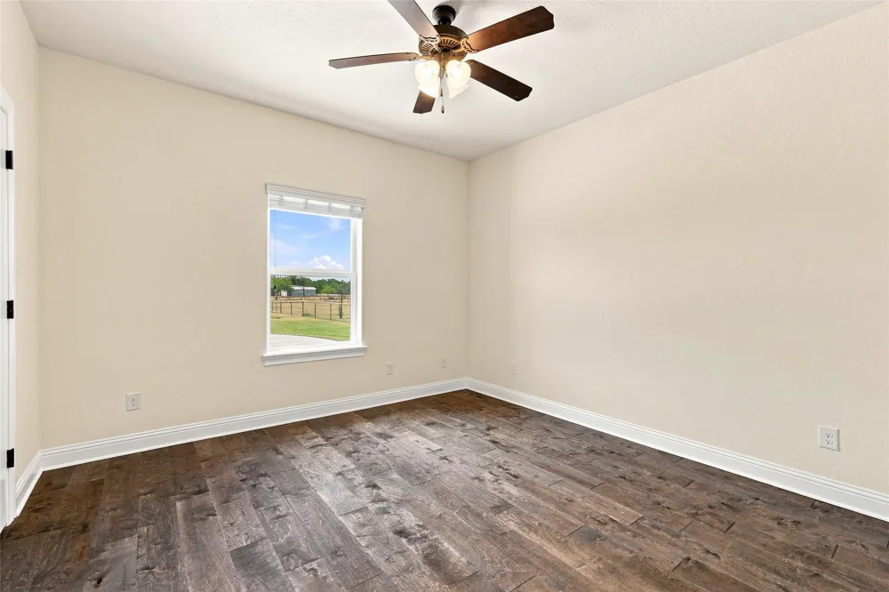 420 Hartley Way Road Azle, TX 76020