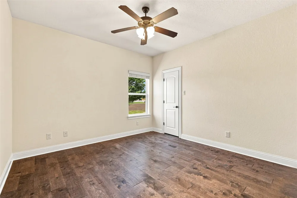 420 Hartley Way Road Azle, TX 76020