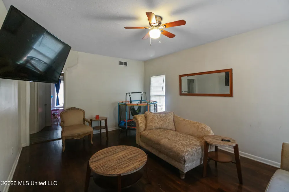 408 Northside Circle Jackson, MS 39206