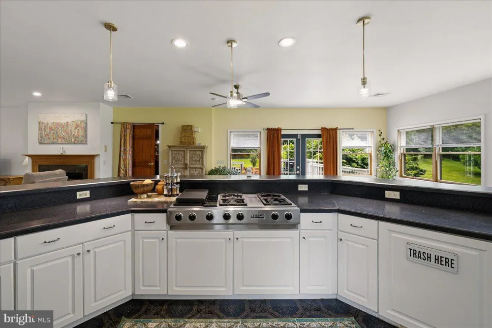 3381 TURKEY ROAD Stroudsburg, PA 18360