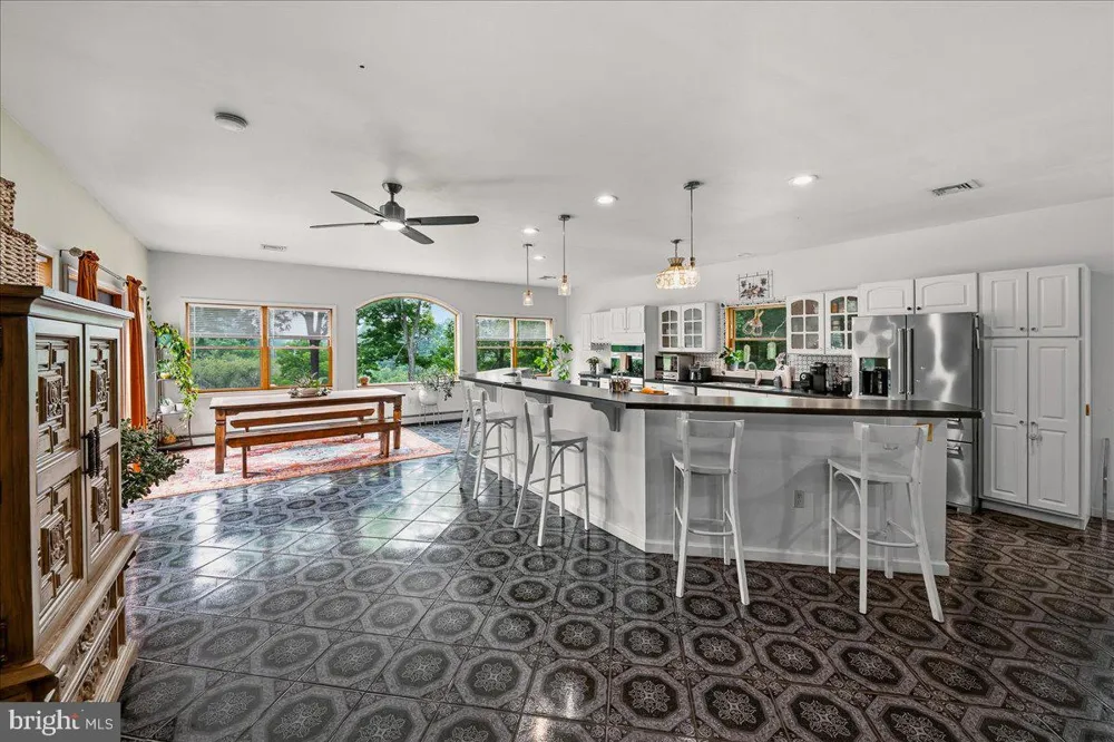 3381 TURKEY ROAD Stroudsburg, PA 18360
