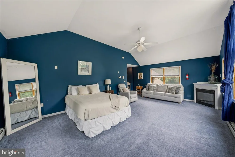 3381 TURKEY ROAD Stroudsburg, PA 18360