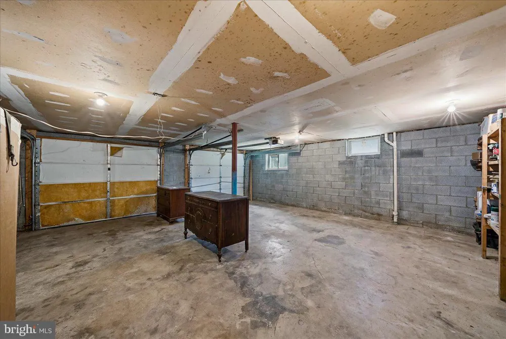 3381 TURKEY ROAD Stroudsburg, PA 18360