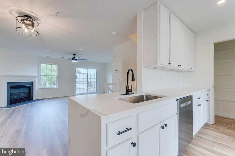 506 S SPINNAKER LANE Milton, DE 19968