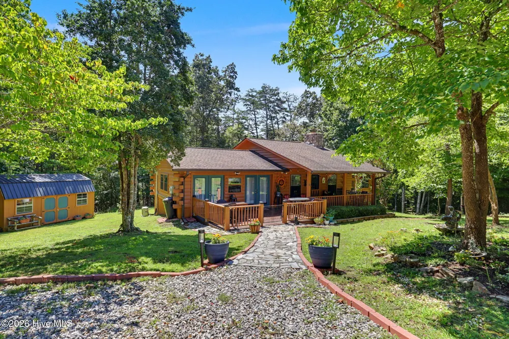 6 Deer Run Drive Murphy, NC 28906